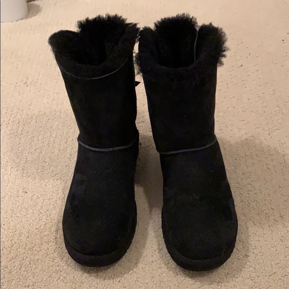 Black Bailey Bow Uggs